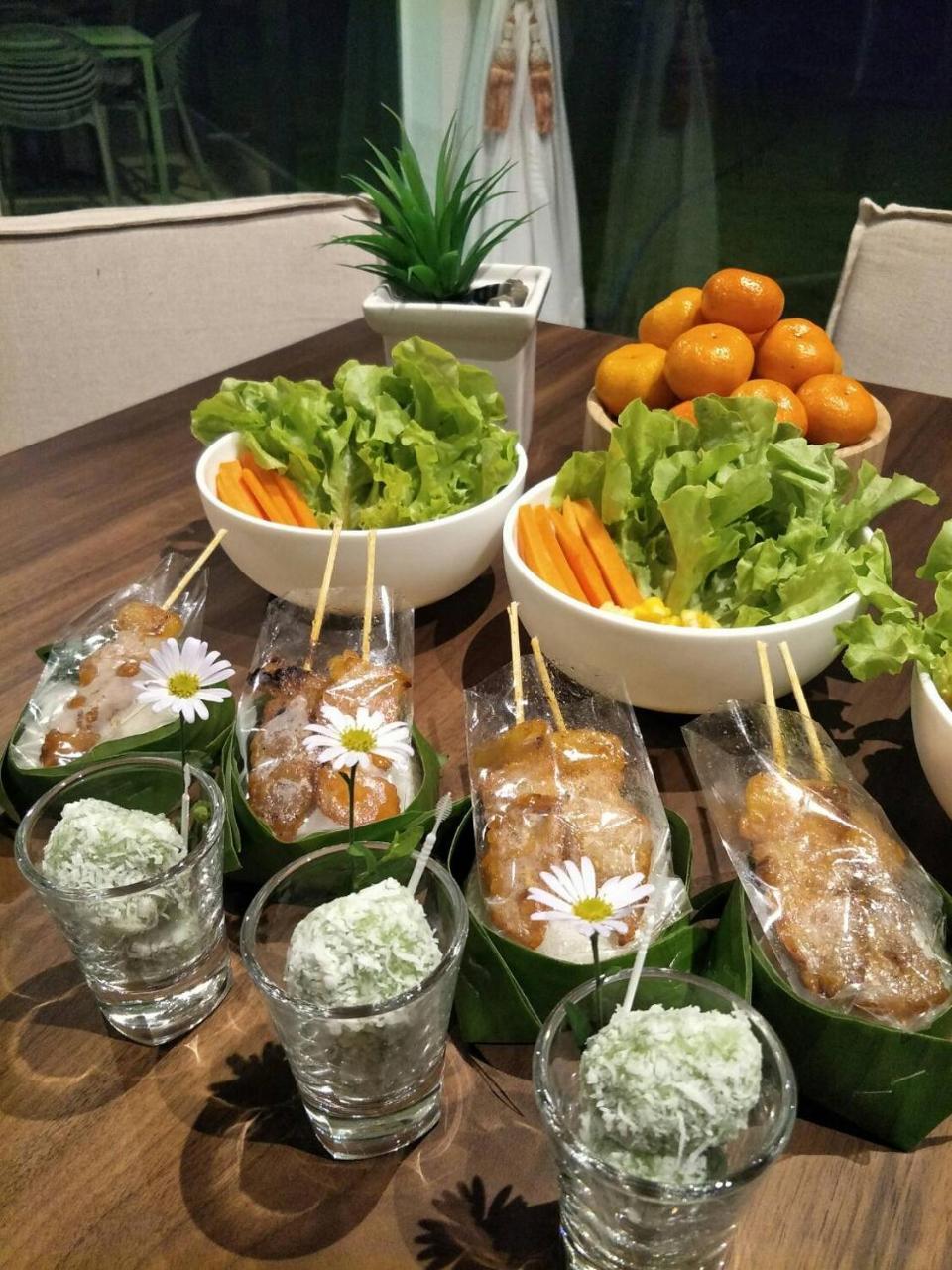 The White Garden Premier Saraburi Hotel Ban Dao Ruang  Exterior photo