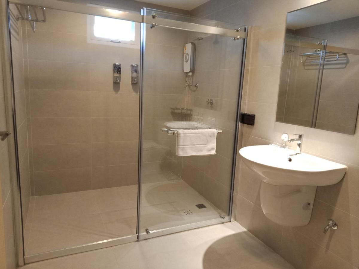 The White Garden Premier Saraburi Hotel Ban Dao Ruang  Exterior photo