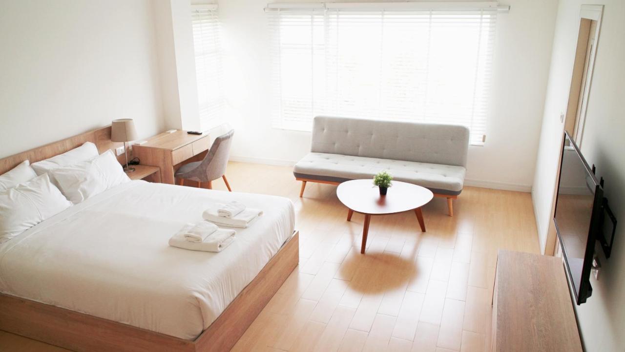 The White Garden Premier Saraburi Hotel Ban Dao Ruang  Exterior photo